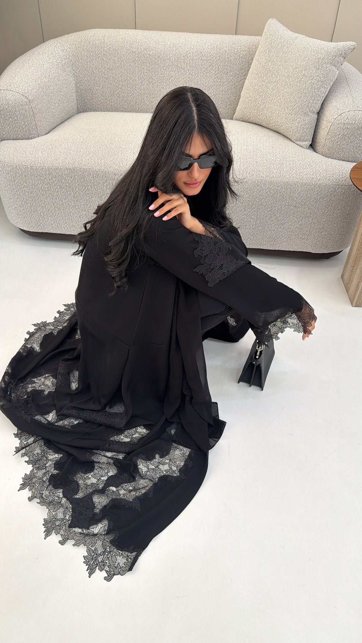 Alternative view of ABAYA L219