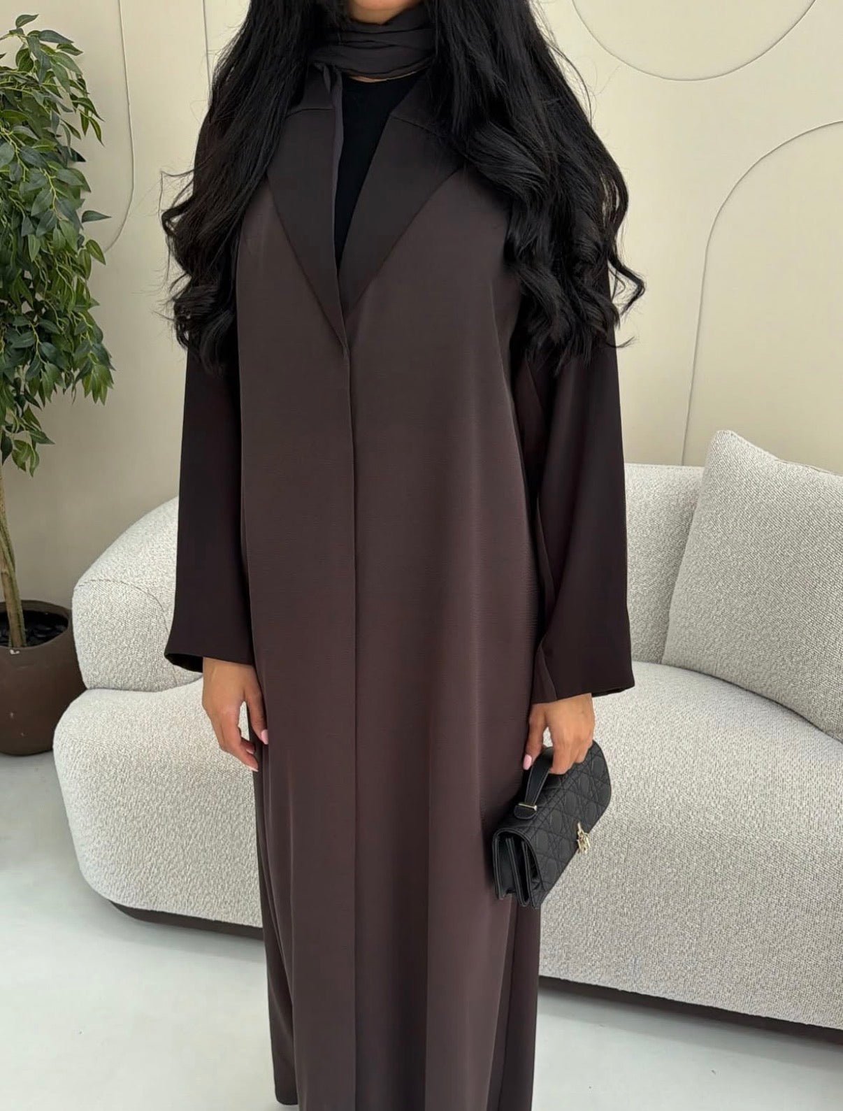 Alternative view of ABAYA L216