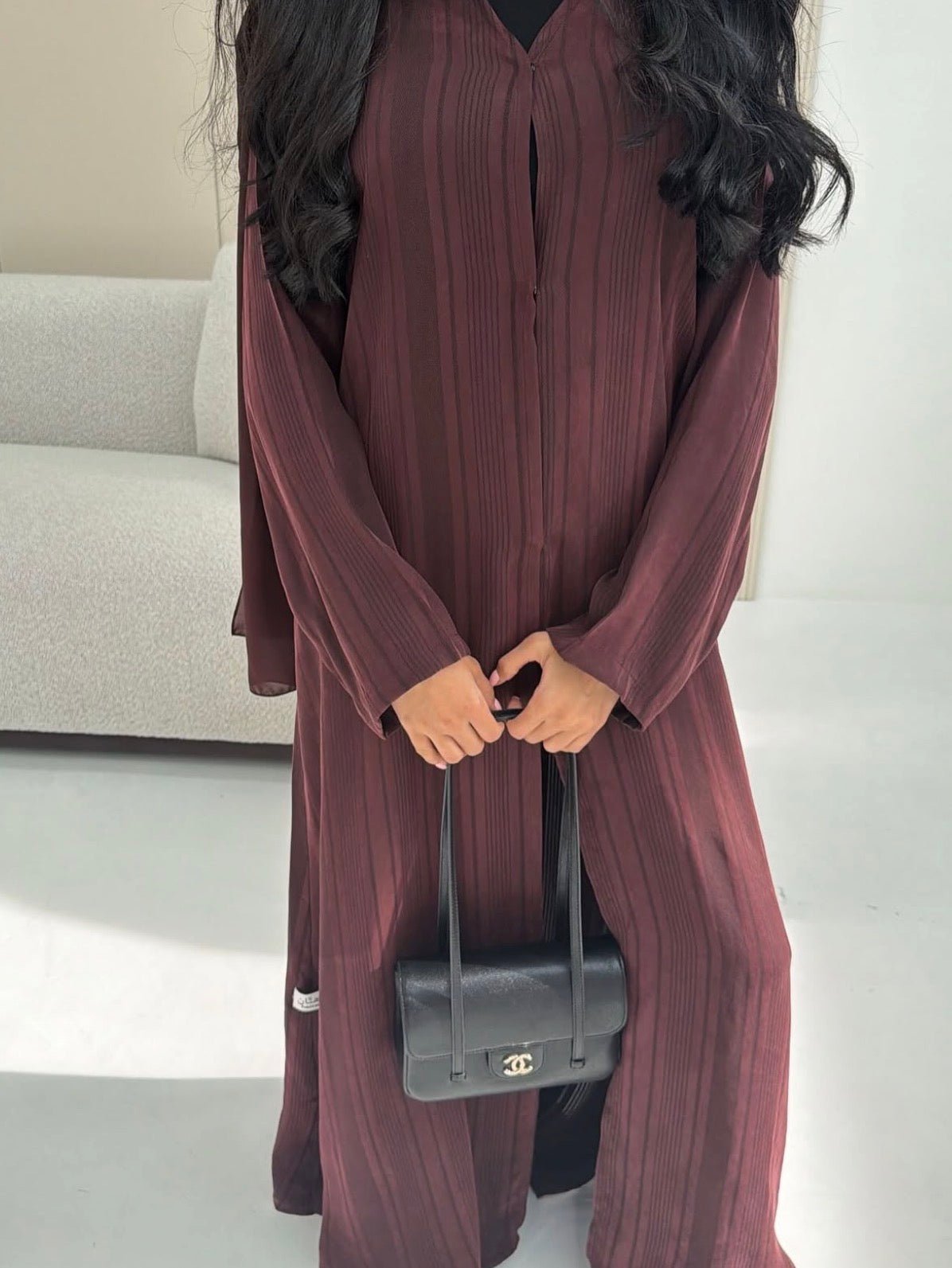 Alternative view of ABAYA L215