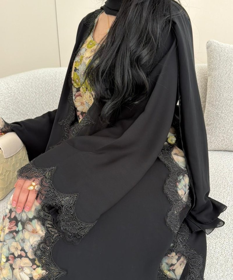 ABAYA L212
