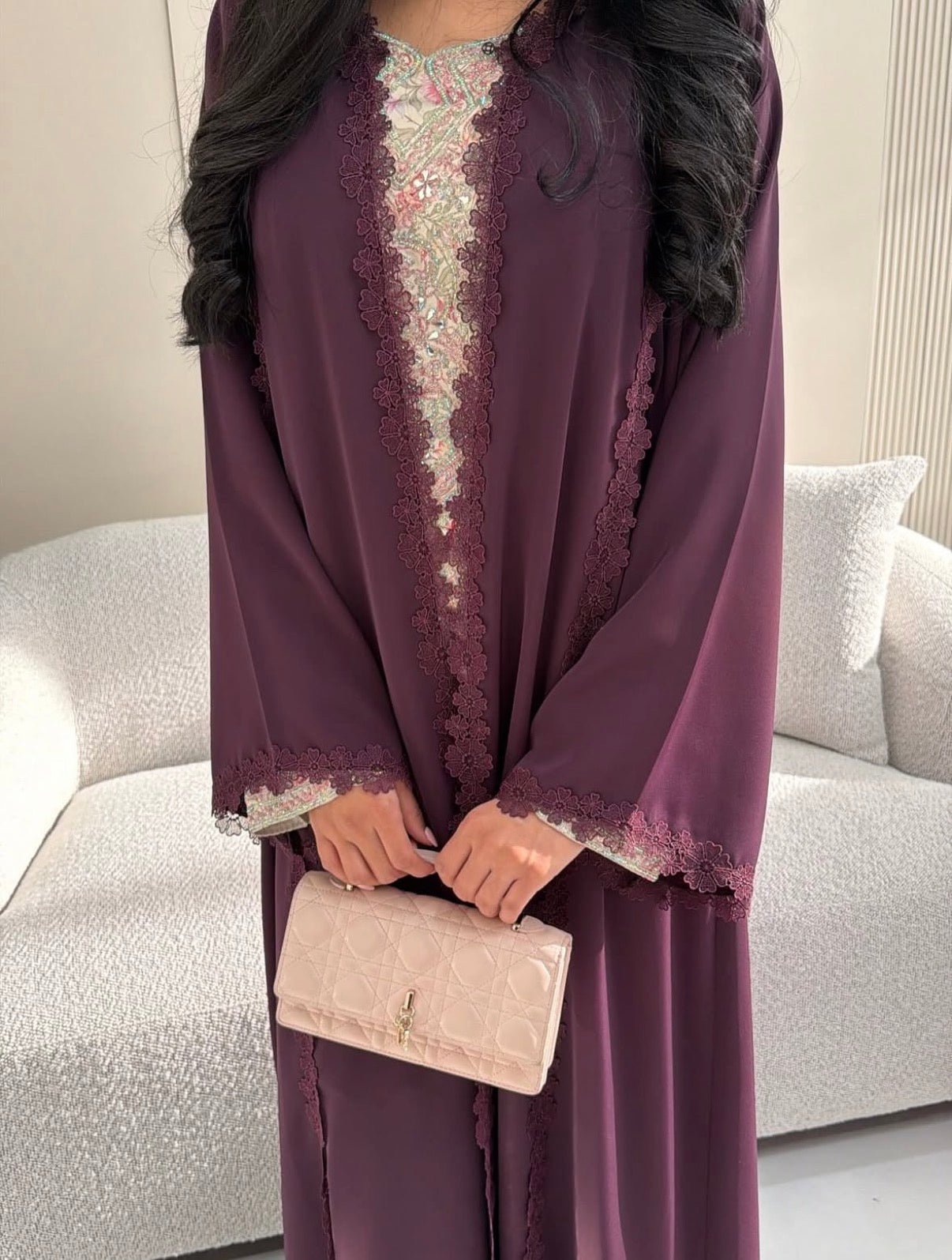 Alternative view of ABAYA L225