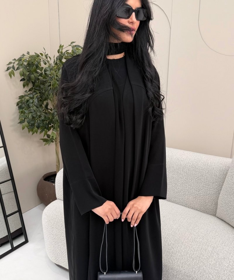 Alternative view of ABAYA L226