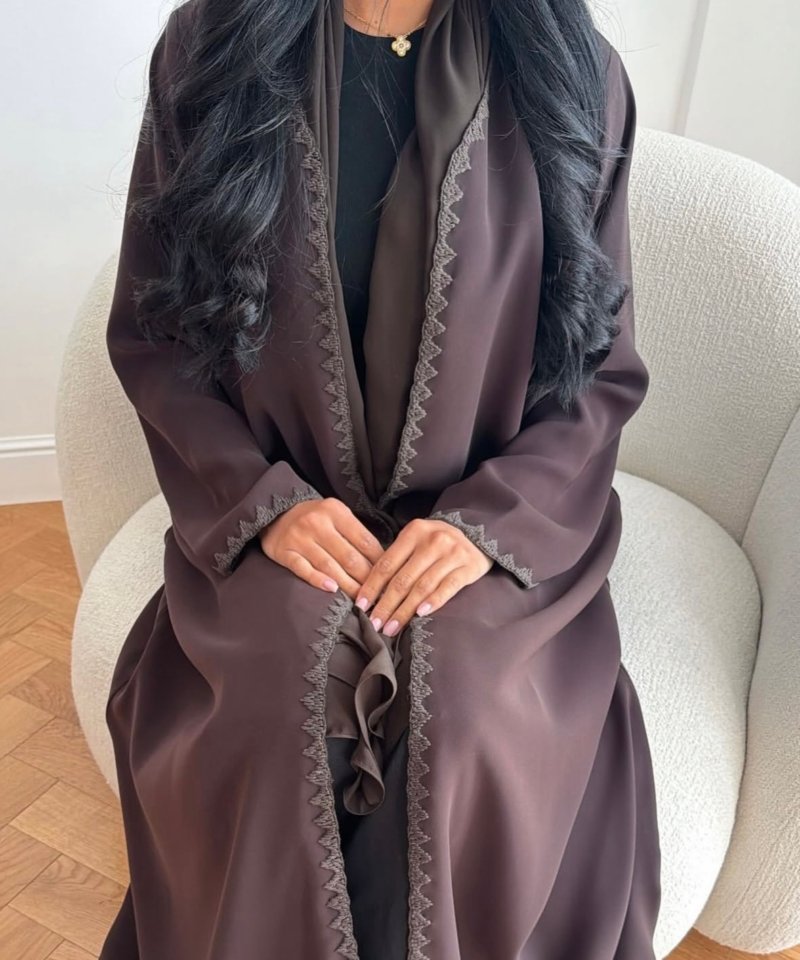 Alternative view of ABAYA L236
