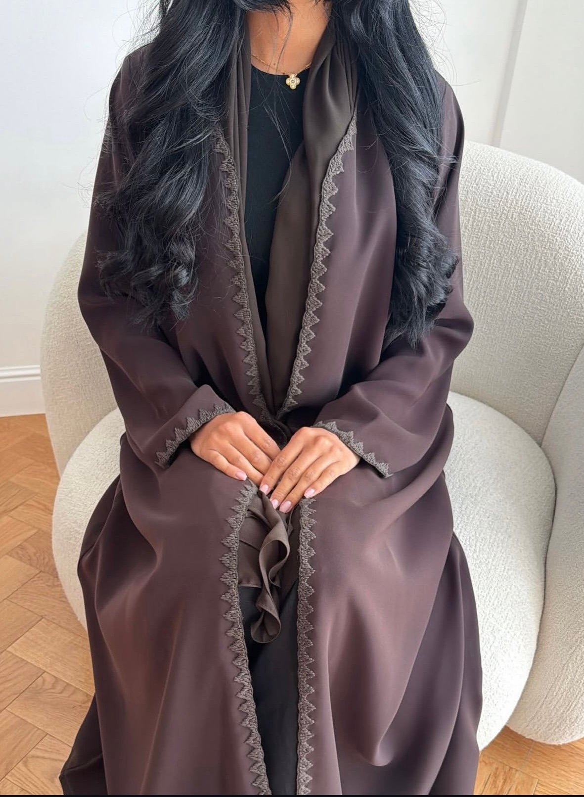 Alternative view of ABAYA L236