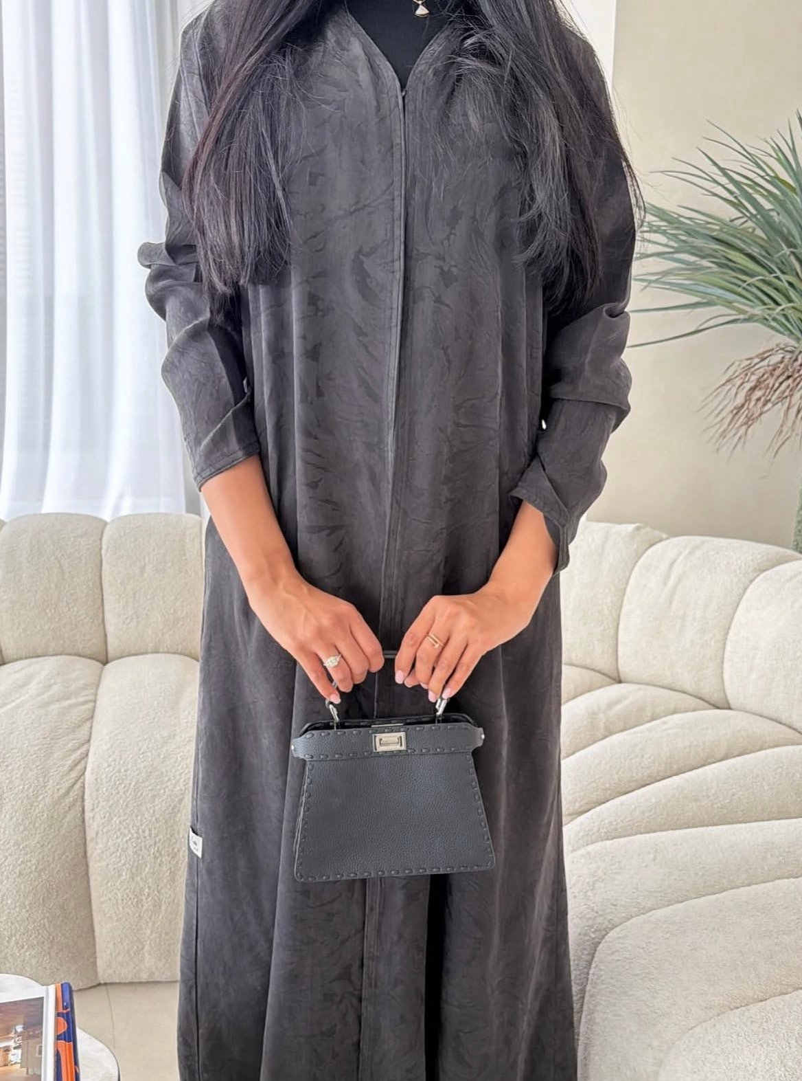 Alternative view of ABAYA L262
