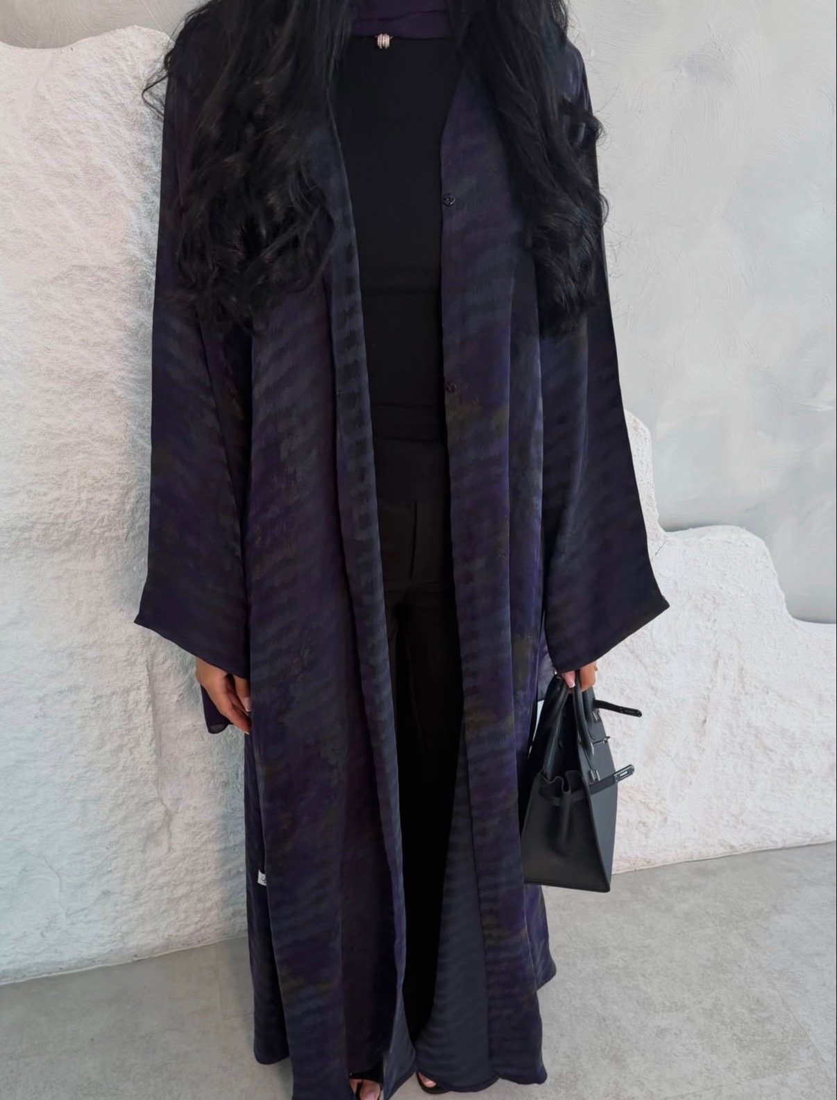 Alternative view of ABAYA L245