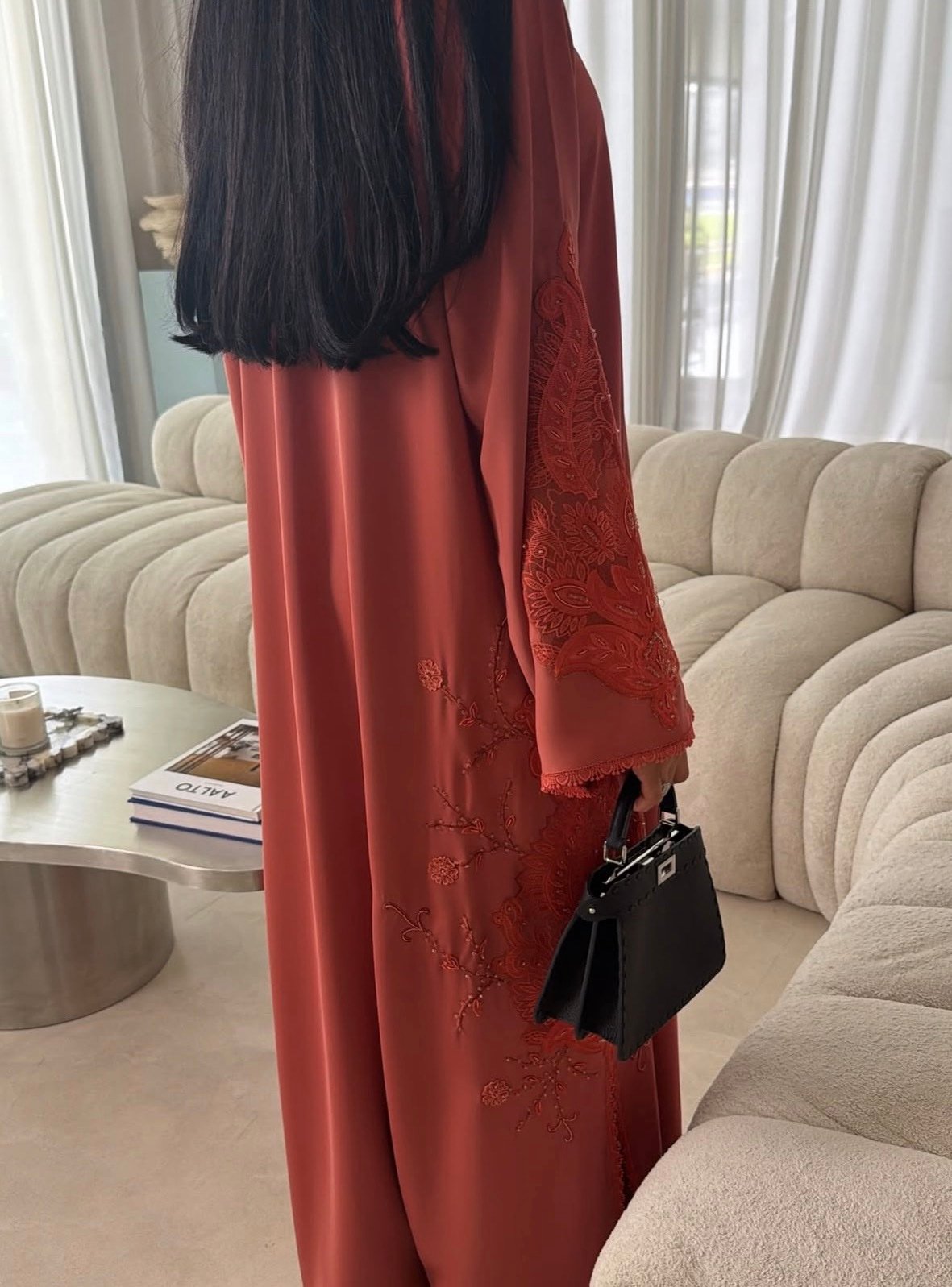 ABAYA L256