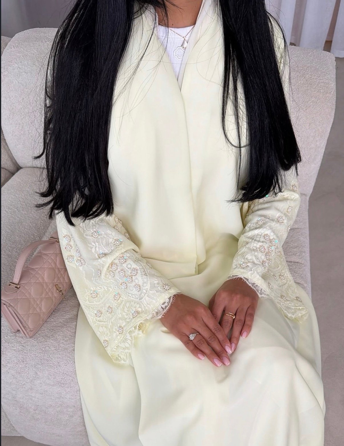 Alternative view of ABAYA L257
