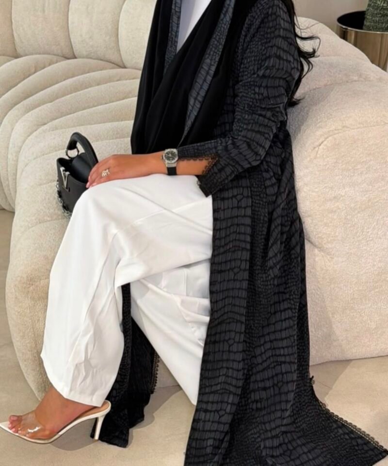 Alternative view of ABAYA T14
