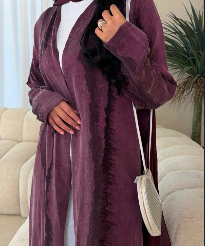 Alternative view of ABAYA T19